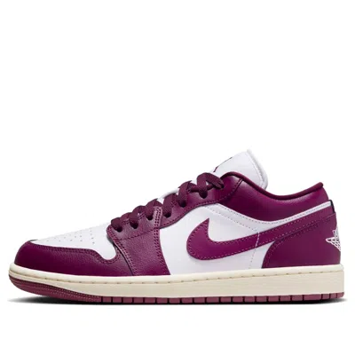 AIR JORDAN (WMNS) Air Jordan 1 Low 'White Fireberry'