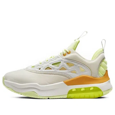 AIR JORDAN (WMNS) Air Jordan Air Max 200 XX 'Barely Volt'