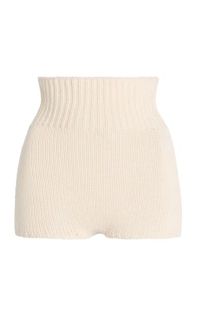 AISLING CAMPS MODA OPERANDI