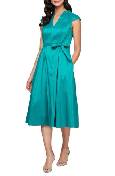 ALEX EVENINGS ALEX EVENINGS STRETCH TAFFETA COCKTAIL DRESS
