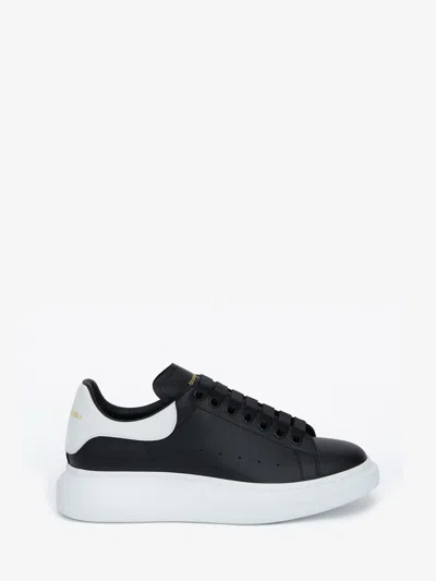 ALEXANDER MCQUEEN OVERSIZED SNEAKER