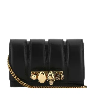 ALEXANDER MCQUEEN ALEXANDER MCQUEEN EMBELLISHED SKULL CHAINED CLUTCH BAG