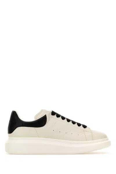 ALEXANDER MCQUEEN WHITE LEATHER SNEAKERS WITH BLACK LEATHER HEEL