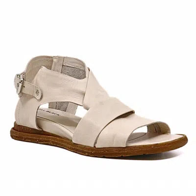 ALL BLACK WOMEN'S CROSS & BAND SOFTY SANDAL IN IVORY