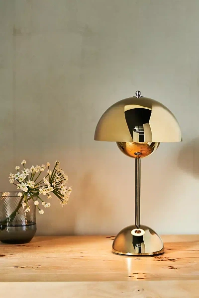 AMEICO FLOWERPOT V9 CORDLESS RECHARGEABLE LED METALLIC TABLE LAMP