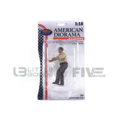AMERICAN DIORAMA 1 TO 18 SCALE 4 X 4 MECHANIC FIGURE 3 FOR MODEL CAR
