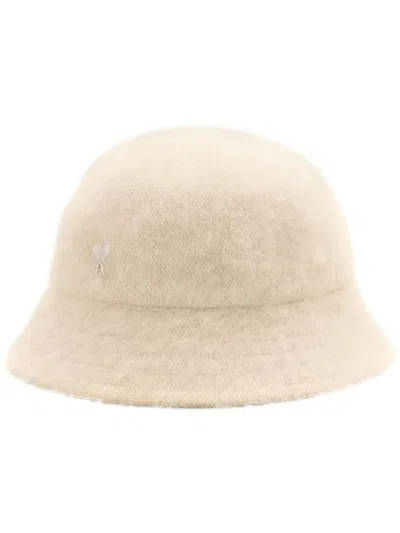 AMI ALEXANDRE MATTIUSSI AMI DE COEUR STUD BUCKET HAT