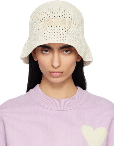 AMI ALEXANDRE MATTIUSSI OFF-WHITE KNIT 'AMI' PATCH BUCKET HAT
