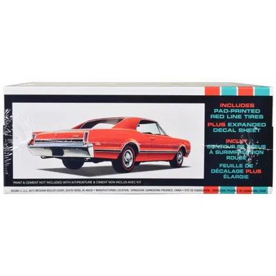AMT 1 TO 25 SCALE MODEL 1966 OLDSMOBILE 442 W-30 HARDTOP SKILL 2 MODEL KIT