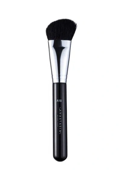 ANASTASIA BEVERLY HILLS ANASTASIA BEVERLY HILLS A18 ANGLED CHISELER BRUSH