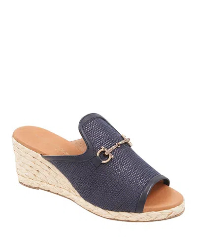 ANDRE ASSOUS WOMEN'S NOMI WEDGE SANDALS