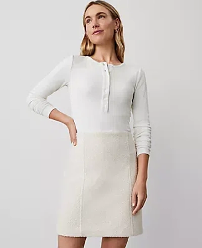 ANN TAYLOR PETITE CREW NECK HENLEY