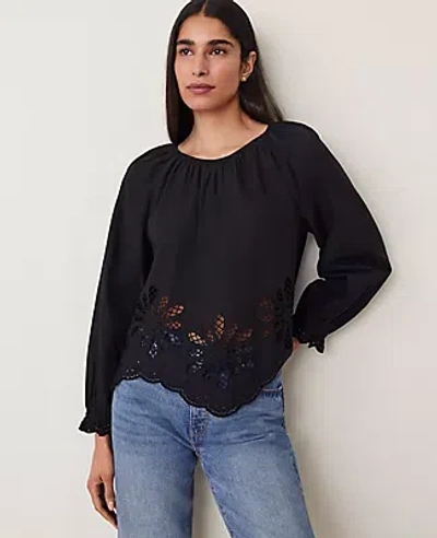 ANN TAYLOR PETITE WEEKEND COLLECTION EMBROIDERED POPOVER TOP