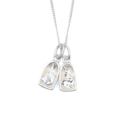 APRÈS YOUTH WOMEN'S SILVER INTROVERT CHARM NECKLACE