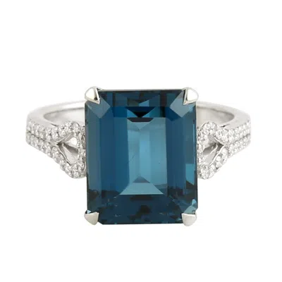 ARTISAN WOMEN'S WHITE / BLUE EMERALD CUT LONDON TOPAZ & DIAMOND COCKTAIL RING IN WHITE GOLD