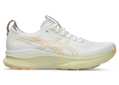 ASICS MEN'S ASICS GELKAYANO 32 SNEAKERS IN WHITE/ORANGE GLOW