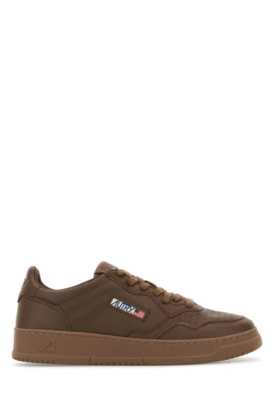 AUTRY BROWN LEATHER MEDALIST SNEAKERS