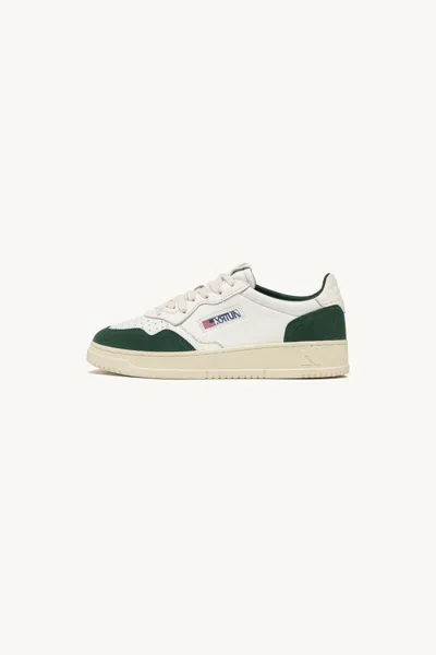 AUTRY AUTRY MEDA LOWLIST MAN – CAPRA AND SUEDE LEATHER SNEAKERS WHITE/GREEN