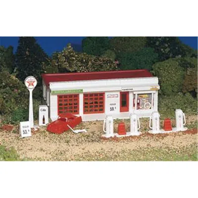 BACHMANN BACHMANN HO SCALE GAS STATION
