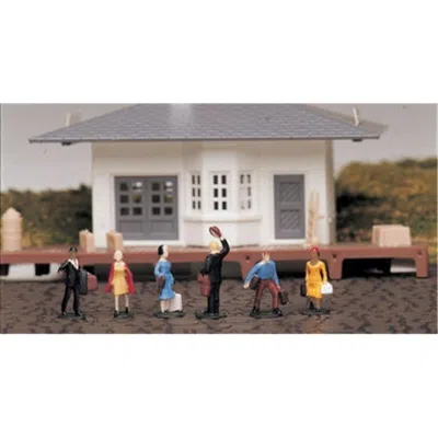 BACHMANN BACHMANN WAITING PASSENGERS TOYS
