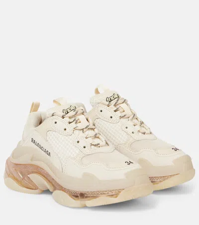 BALENCIAGA TRIPLE S LOGO LOW-TOP SNEAKERS