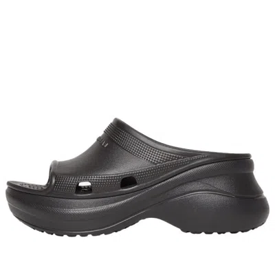 BALENCIAGA (WMNS) Balenciaga x Crocs Pool Slide Sandals 'Black'