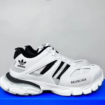 BALENCIAGA BALENCIAGA X ADIDAS TRACK FORUM SNEAKERS SIZE 45 EU / 12 US WHITE BLACK