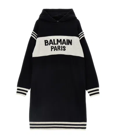 BALMAIN BALMAIN KIDS LOGO INTARSIA HOODED DRESS
