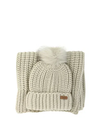 BARBOUR BARBOUR "SALTBURN" BEANIE AND SCARF SET