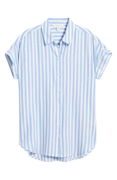 BEACHLUNCHLOUNGE BEACHLUNCHLOUNGE KENZIE STRIPE SHORT SLEEVE BUTTON-UP SHIRT