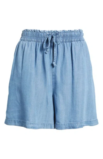 BEACHLUNCHLOUNGE BEACHLUNCHLOUNGE TINEY TIE WAIST CHAMBRAY SHORTS