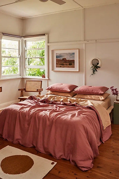 BED THREADS FRENCH FLAX LINEN BEDDING SET IN PINK CLAY/TERRACOTTA AT URBAN OUTFITTERS