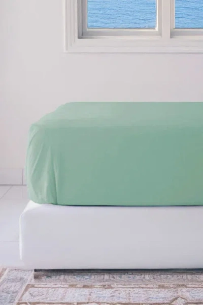 BEDVOYAGE BEDVOYAGE LUXURY 100% VISCOSE COOLING FITTED SHEET