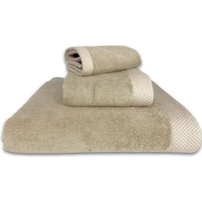 BEDVOYAGE BEDVOYAGE LUXURY VISCOSE ODOR & MILDEW RESISTANT TOWEL COLLECTION, 3PC SET