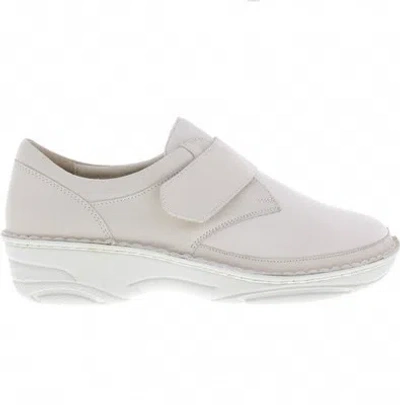 BERKEMANN BERKEMANN / MODELL: DENISE / BEIGE KALBSLEDER / LEISTEN: AVENTIN