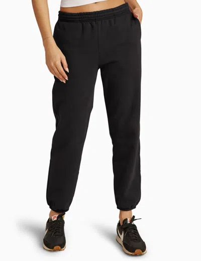 BEYOND YOGA WOMEN'S ON THE GO SWEATPANTBLACK