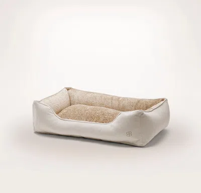 BOLL & BRANCH PIPED EDGE PET BED