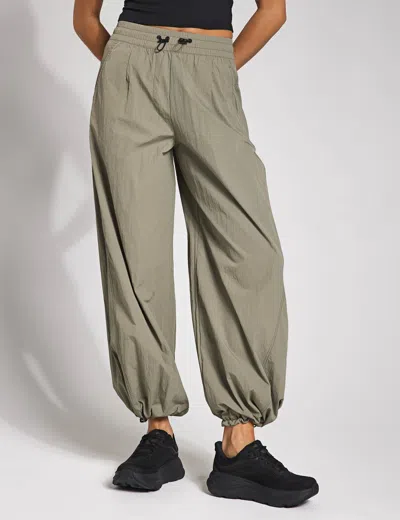 BORN WOMEN'S AMARA PANT