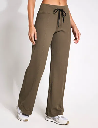 BORN WOMEN'S FAIT PANTS