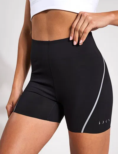 BORN WOMEN'S LUNA SHORTS