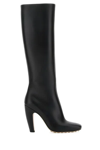 BOTTEGA VENETA BLACK LEATHER CANALAZZO BOOTS