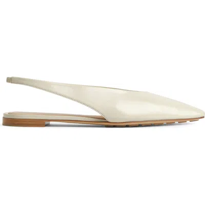 BOTTEGA VENETA BOTTEGA VENETA CUSHION SLINGBACK FLAT