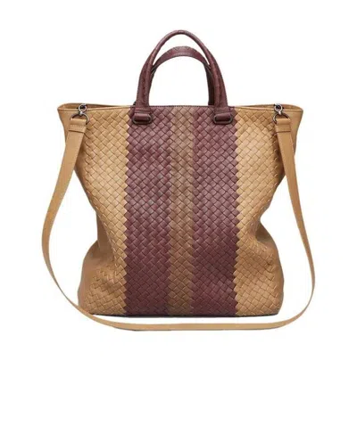 BOTTEGA VENETA LOGO HANDBAG