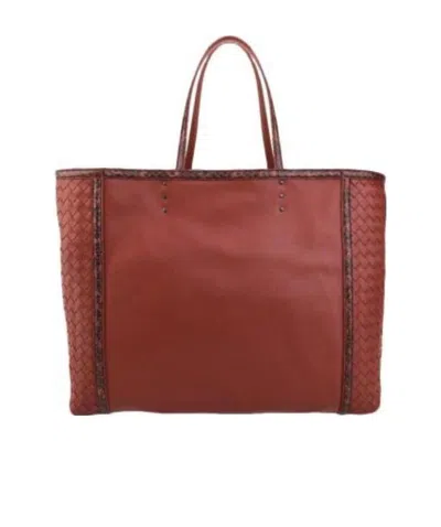 BOTTEGA VENETA LOGO HANDBAG