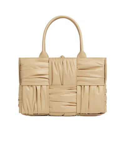 BOTTEGA VENETA BOTTEGA VENETA ARCO WOVEN PLEATED TOTE BAG