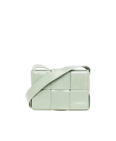 BOTTEGA VENETA MAGNETIC BUCKLE SHOULDER BAG