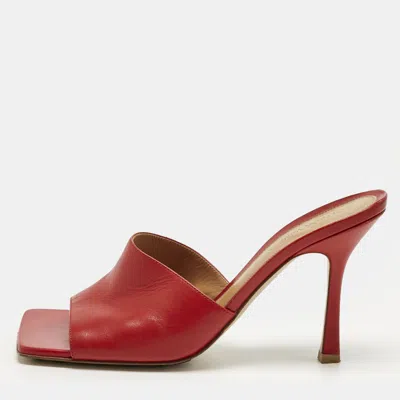 BOTTEGA VENETA RED LEATHER STRETCH SLIDE SANDALS SIZE 39.5