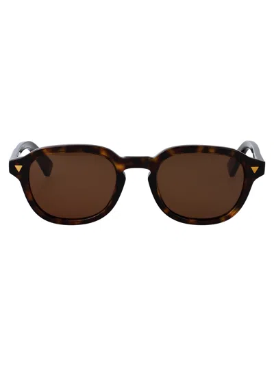 BOTTEGA VENETA BOTTEGA VENETA ROUND SUNGLASSES BV1364 S 002