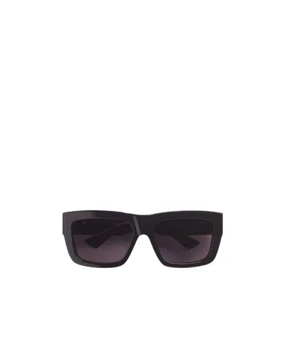 BOTTEGA VENETA SQUARE SUNGLASSES