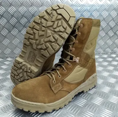 BRITISH FORCES ORIGINAL BRITISH ARMY MAGNUM WÜSTE ASSAULT / PATROL COMBAT AMAZON 4 BOOTS SIZE15